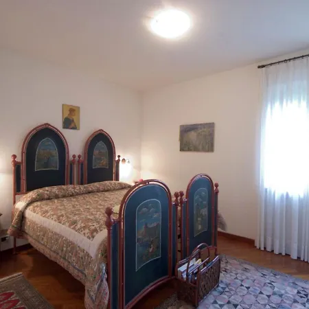Luxurious In With Private Swimming Pool Дом отдыха