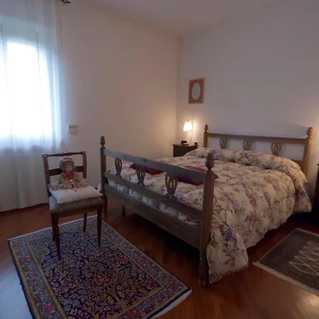 Дом отдыха Luxurious In With Private Swimming Pool Montelupone